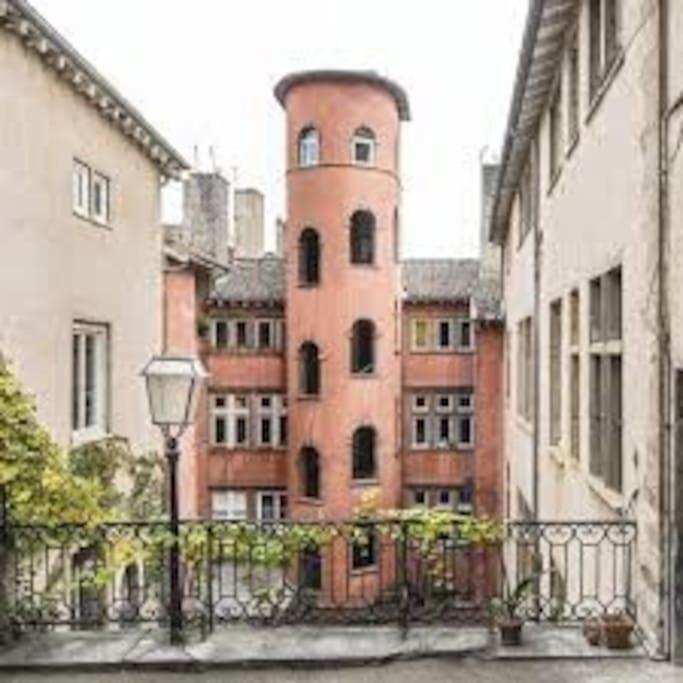 Ferienwohnung Pepite Rare 8 Personnes Au Coeur Battant Du Vieux Lyon Exterior foto