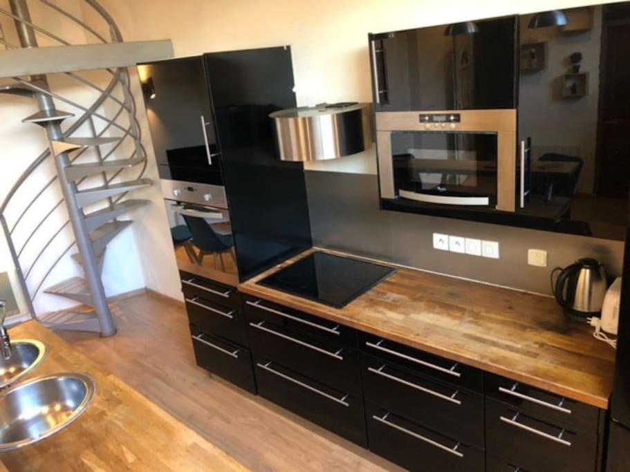 Ferienwohnung Pepite Rare 8 Personnes Au Coeur Battant Du Vieux Lyon Exterior foto