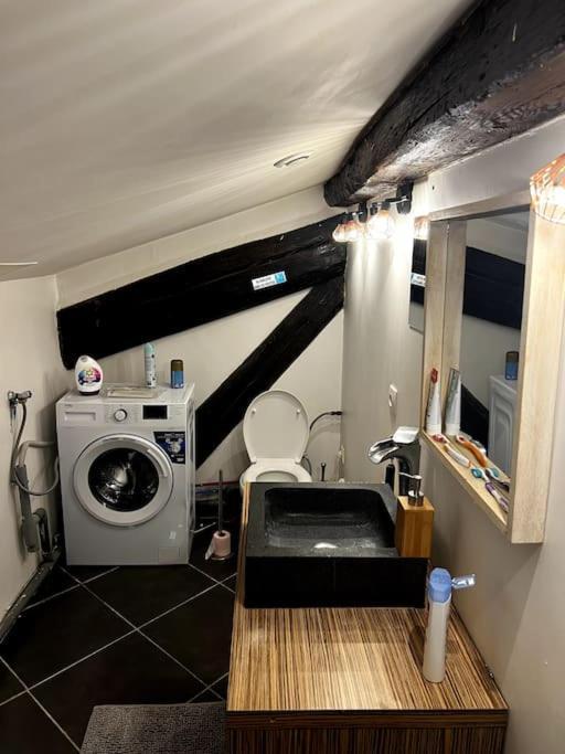 Ferienwohnung Pepite Rare 8 Personnes Au Coeur Battant Du Vieux Lyon Exterior foto